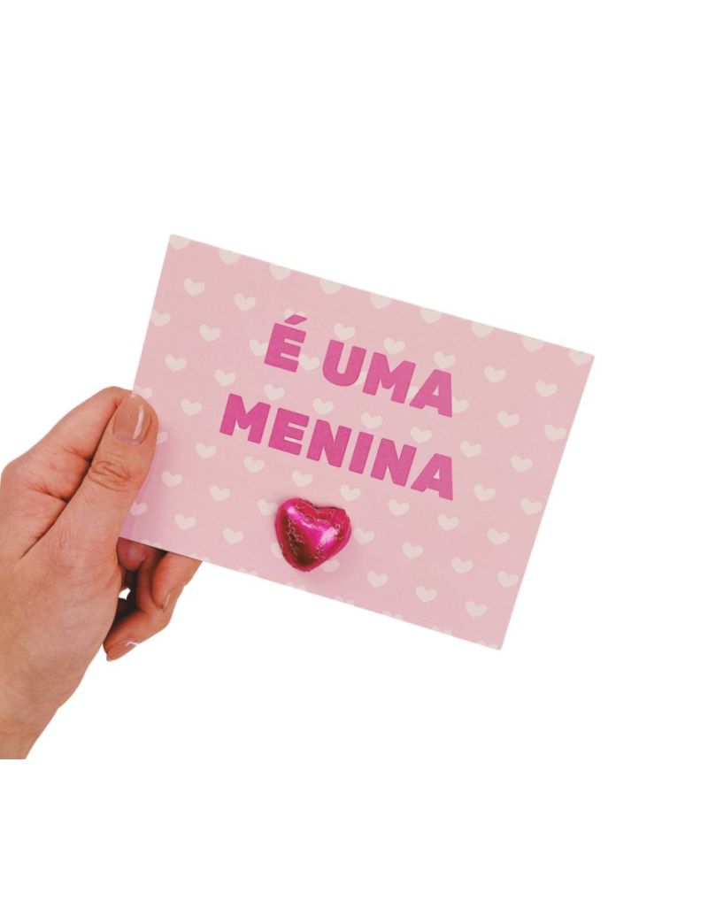 Cartão “É menina” com chocolate